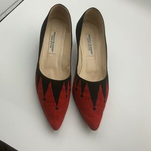 MANOLO BLAHNIK SUEDE HEELS